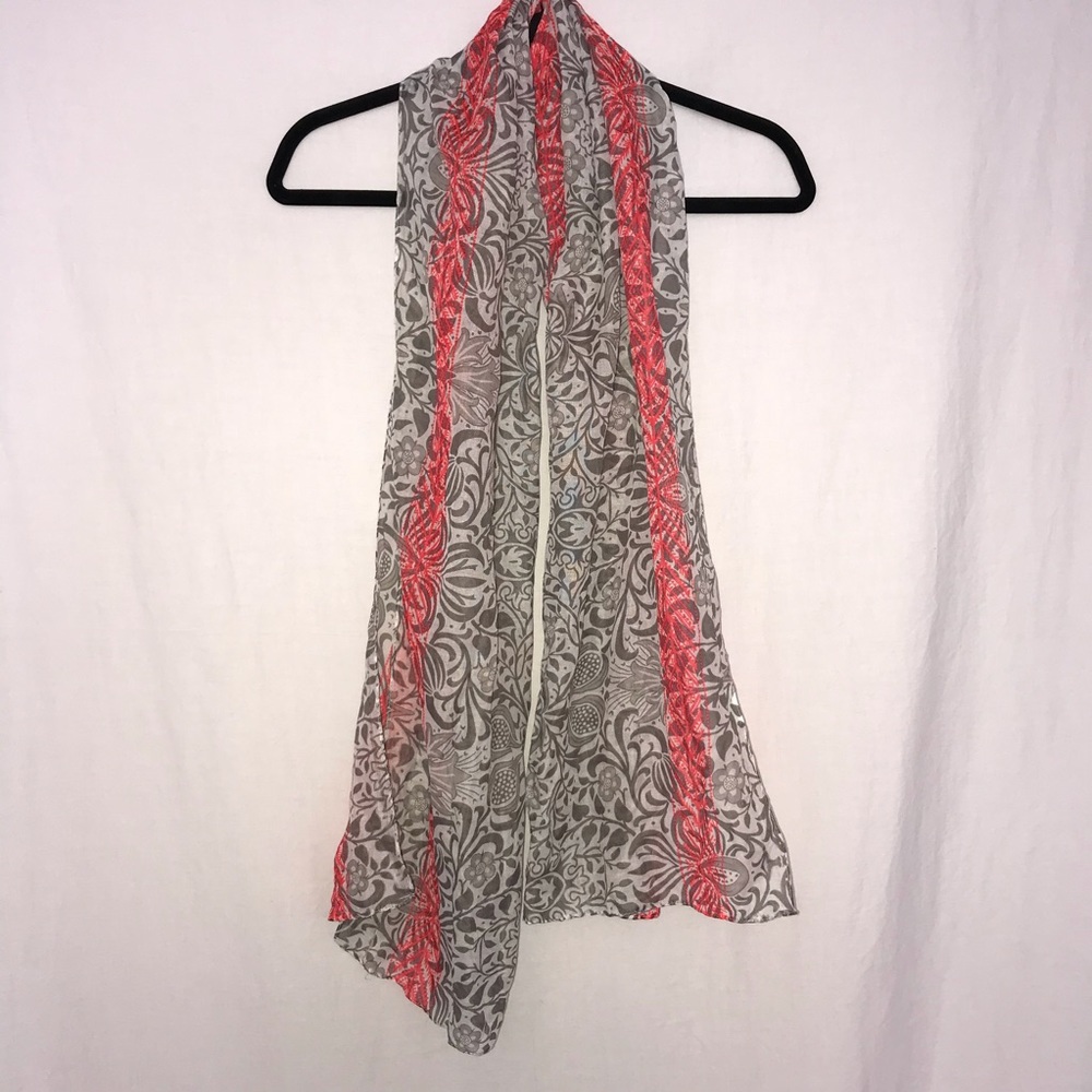 Cute lightweight scarf